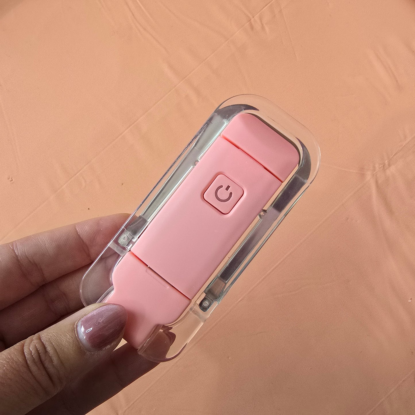 ✨ Luz LED Recargable con Clip – 3 Intensidades