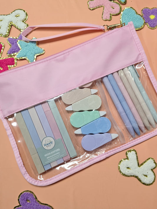 Estuche de Papelería Colorido – Set de Bolígrafos, Marcadores y Tape Corrector + Parche Chenille Gratis